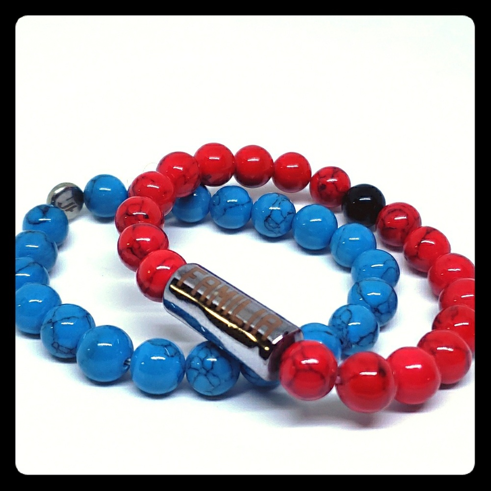 La Familia bracelet pair